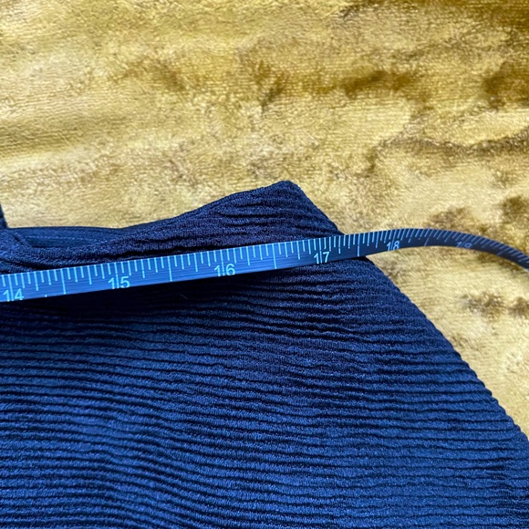 Madewell SZ M Black Flutter Cross Back Top! - Picture 6 of 8